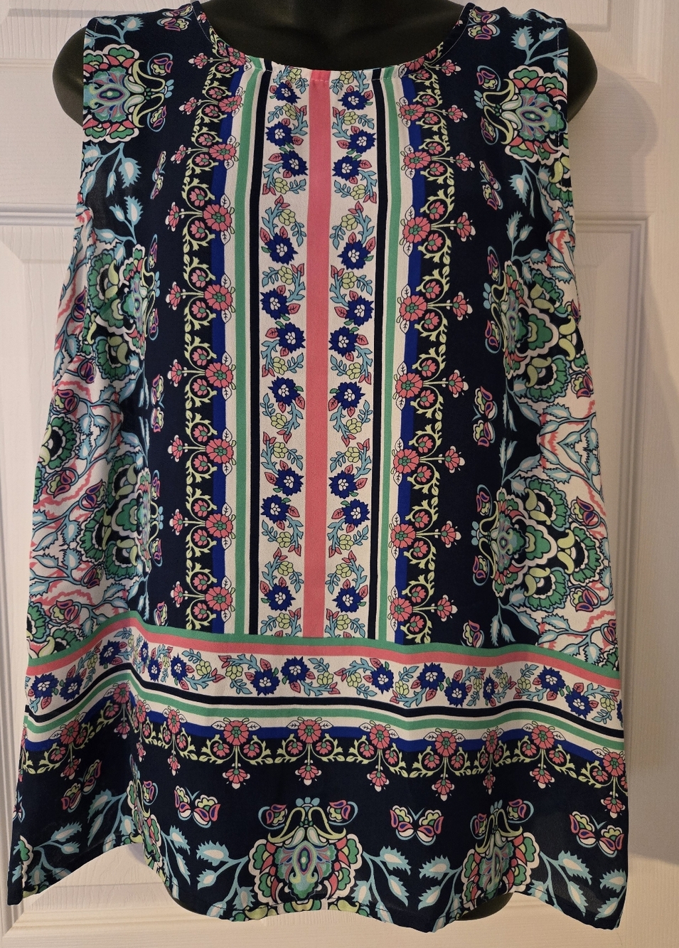 Anne Carson Floral Sleeveless Blouse Flowy, No Stretch, Functional Buttons
